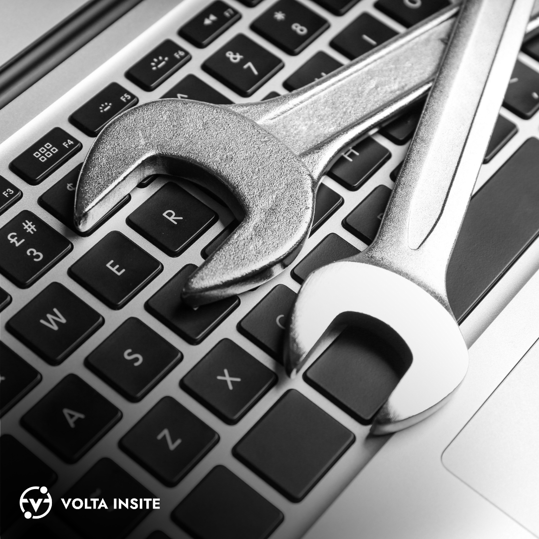 Node sensors connected to an industrial motor for continuous waveform monitoring